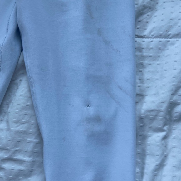 90 degree white leggings :) - Picture 3 of 6